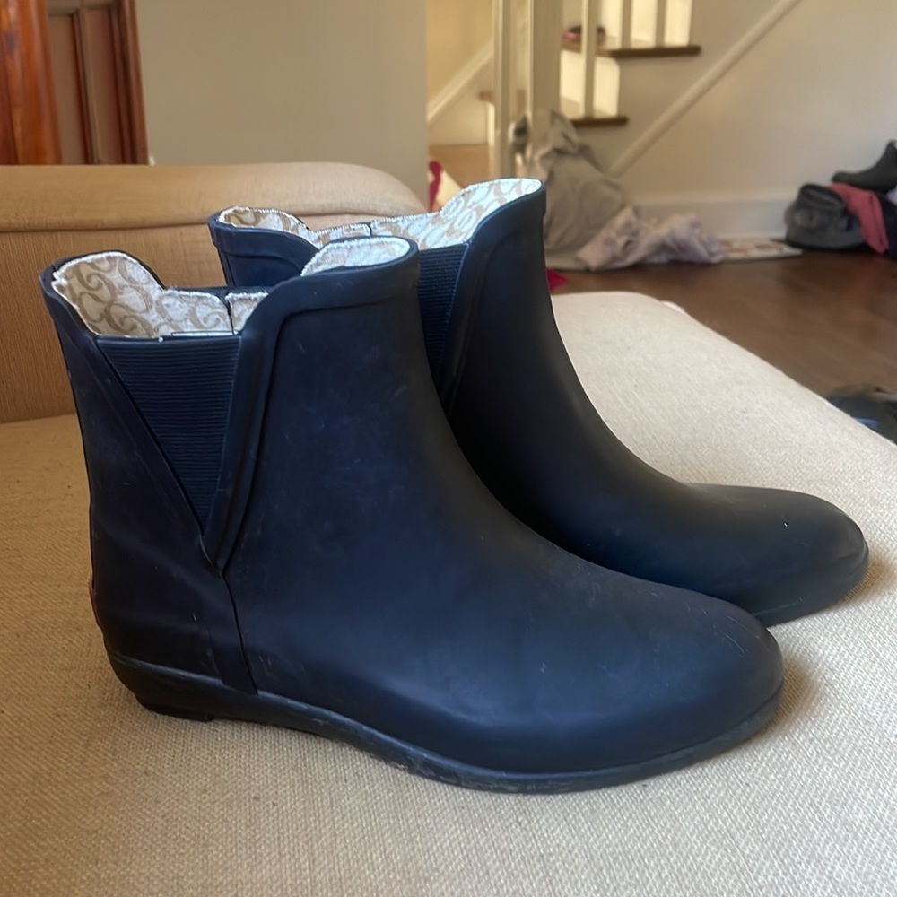 Chooka Chelsea Style Ankle Length Rain Boot